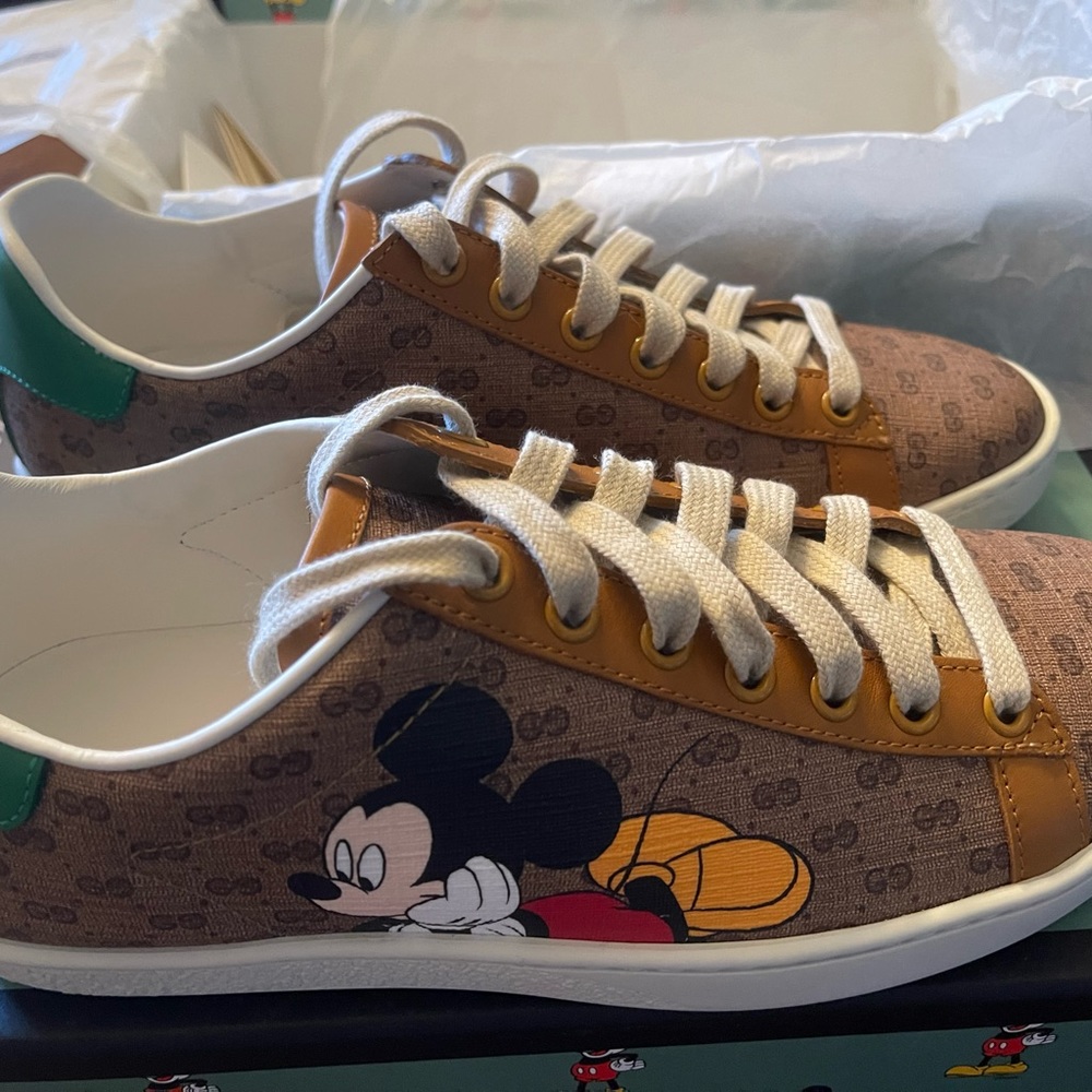 Gucci x Disney Mickey Mouse Ace Sneaker- 37